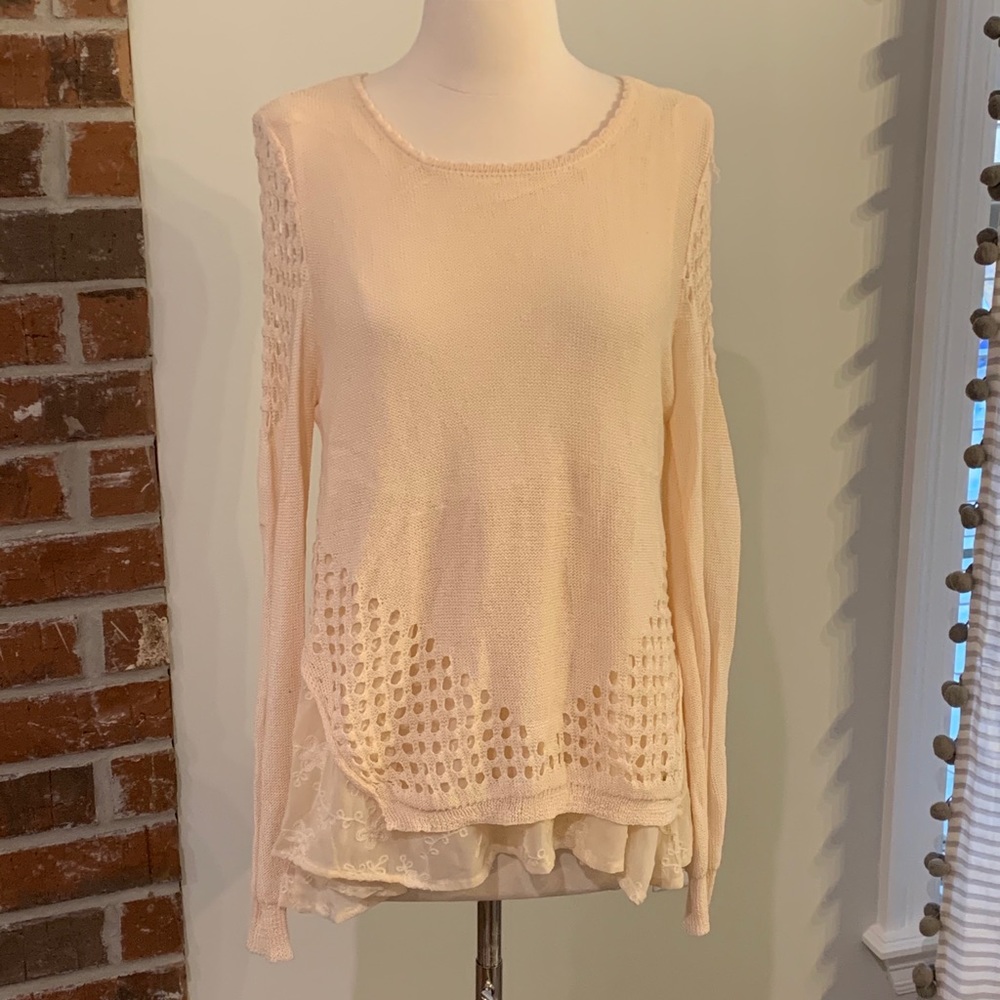 Sunday in Brooklyn cream sweater size M